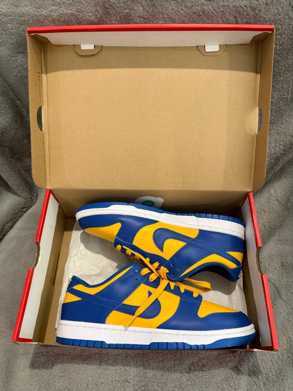 Nike Dunk Low UCLA Size 9.5 DD1391-402 NEW With Replacement Box - Picture 11 of 11